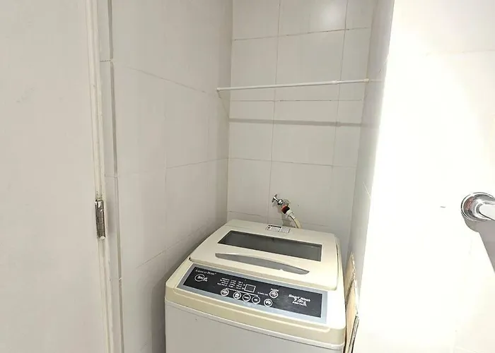Kl Tower Residences In Makati Near Greenbelt, 1 Bedroom 100mbps Wi-fi Apartment Manila