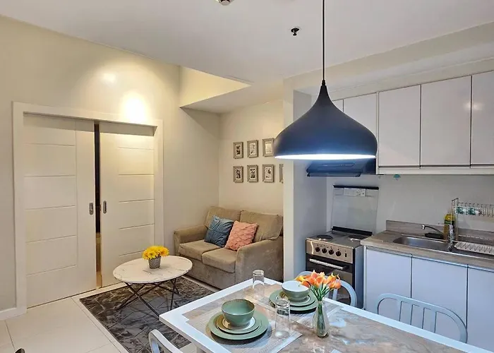 Kl Tower Residences In Makati Near Greenbelt, 1 Bedroom 100mbps Wi-fi Apartment *